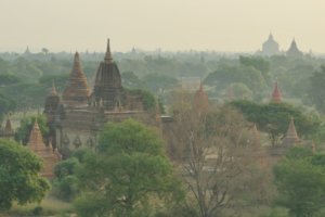 Das Tempel- und Pagodenfeld von Bagan